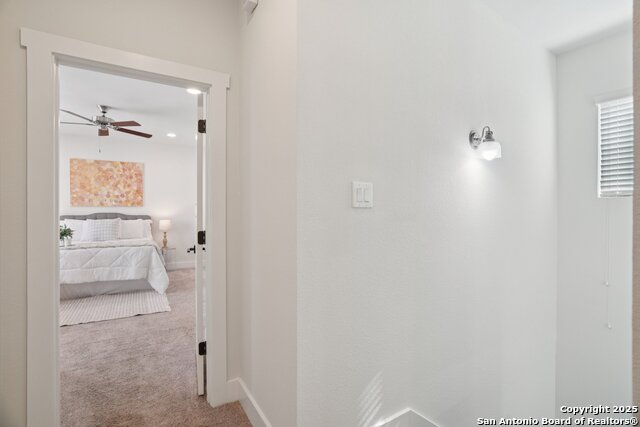 Image 29 of 43 For 140 Claremont 101