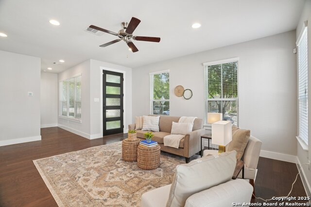 Image 8 of 43 For 140 Claremont 101