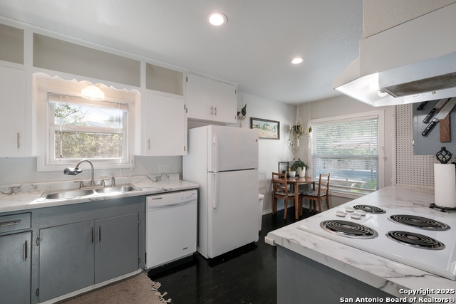 Image 8 of 26 For 539 Rittiman