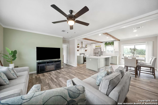 Listing photo id 1 for 6739 Whartons Dock