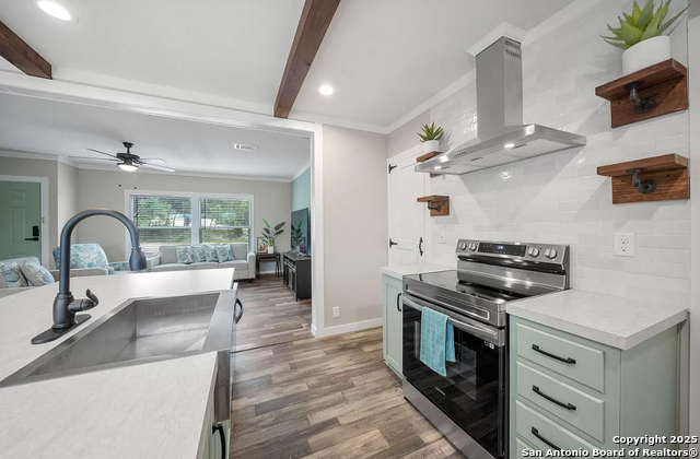 Listing photo id 6 for 6739 Whartons Dock
