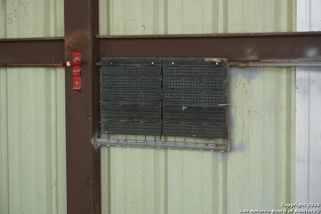 Listing photo id 13 for 0 Fm 1346  