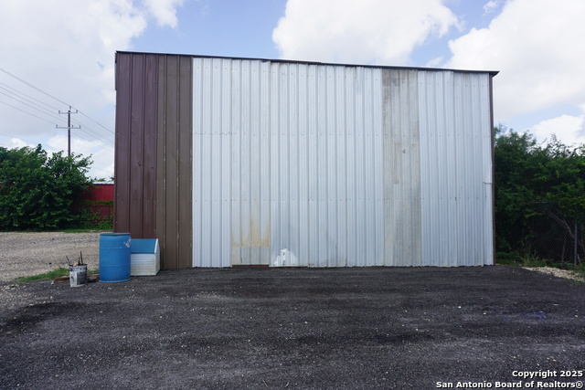 Listing photo id 3 for 0 Fm 1346  