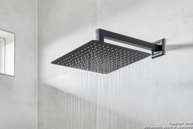 Image 25 of 39 For 517 Preston Trl