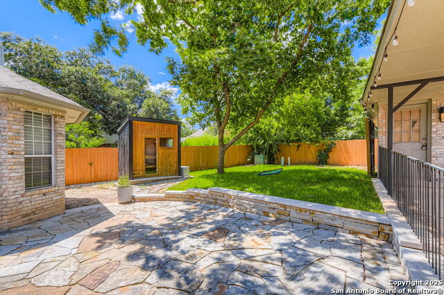 Listing photo id 24 for 6110 Blanco River Pass