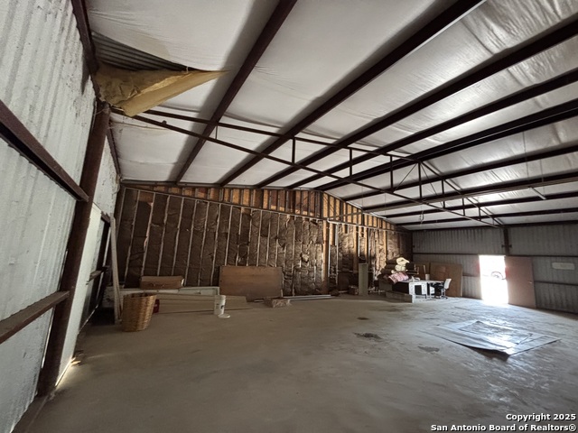 Listing photo id 9 for 9520 Us Hwy 87 3