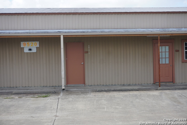 Listing photo id 1 for 9520 Us Hwy 87 3