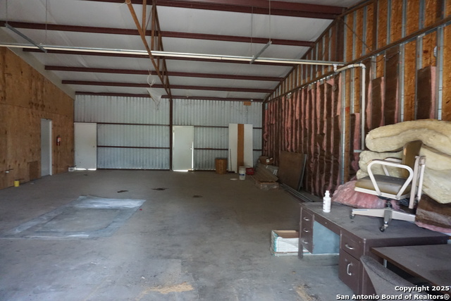 Listing photo id 31 for 9520 Us Hwy 87 3