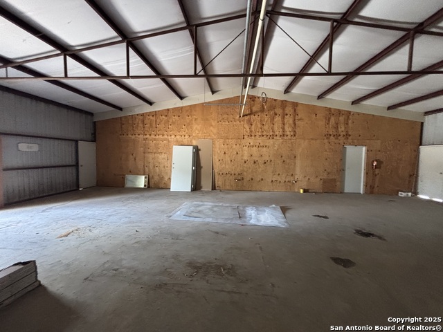 Listing photo id 3 for 9520 Us Hwy 87 3