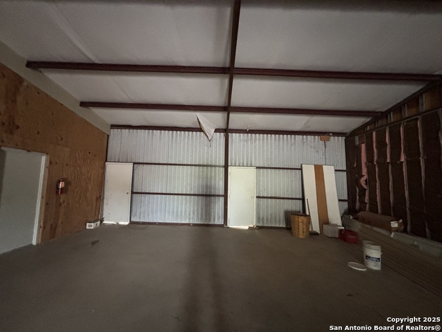Listing photo id 7 for 9520 Us Hwy 87 3