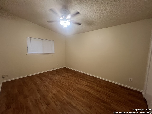 Image 13 of 27 For 1524 Shannon