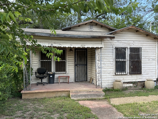 Details for 227 Noria St, San Antonio, TX 78207