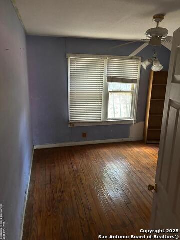 Image 7 of 11 For 227 Noria St