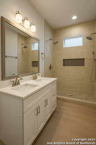 Image 10 of 17 For 455 Hackberry S
