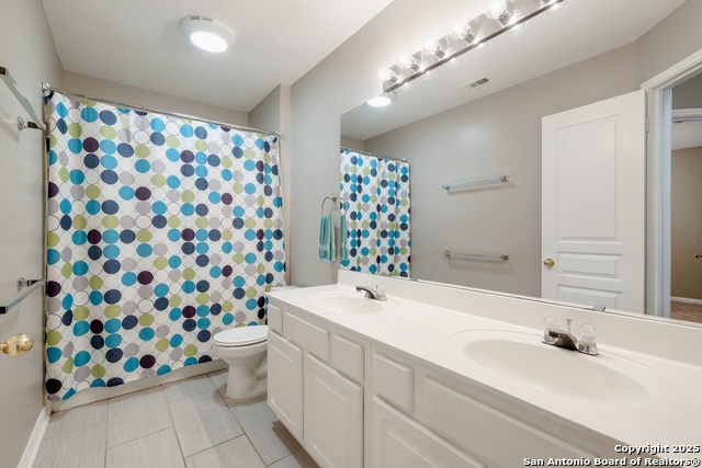 Image 17 of 22 For 25102 Arrow Glen