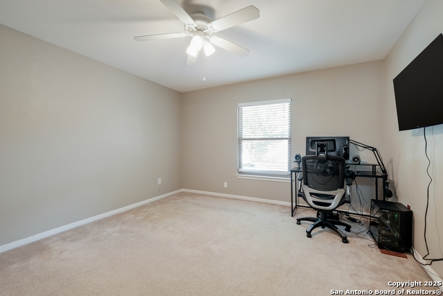 Image 18 of 22 For 25102 Arrow Glen