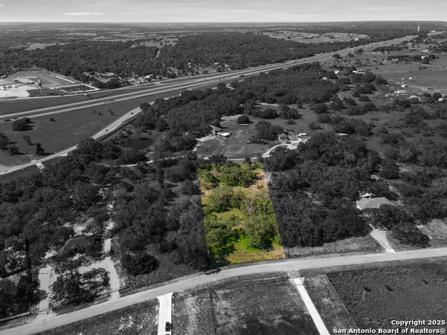 Listing photo id 10 for 163 Palomino Trail