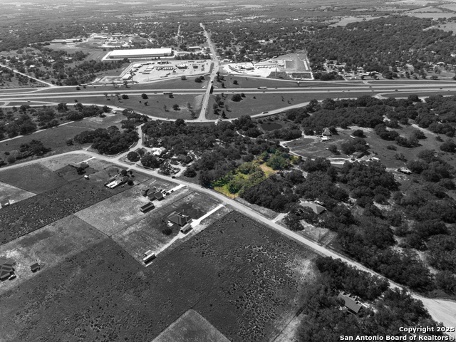 Listing photo id 17 for 163 Palomino Trail