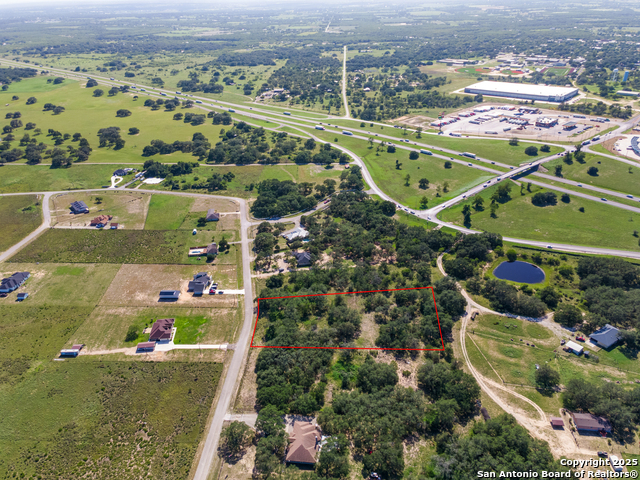 Listing photo id 19 for 163 Palomino Trail