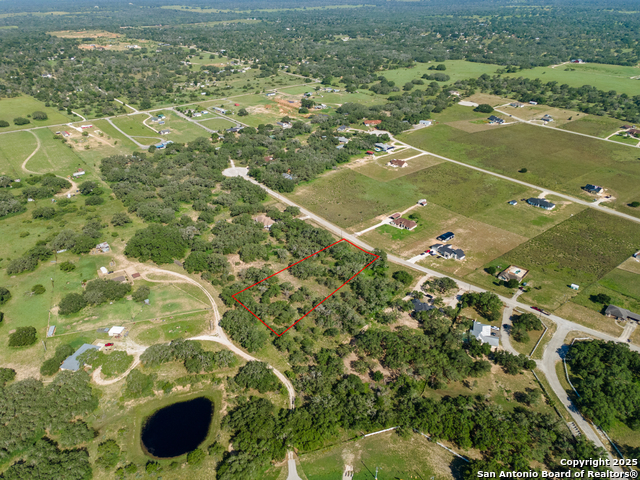Listing photo id 22 for 163 Palomino Trail