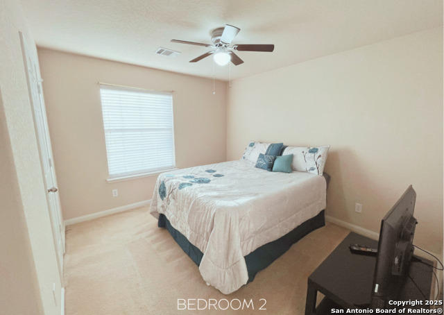 Listing photo id 10 for 4018 Matson Mnr