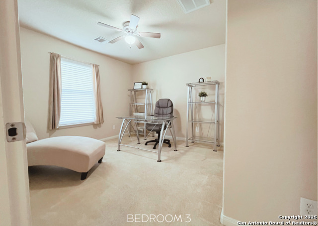 Listing photo id 11 for 4018 Matson Mnr