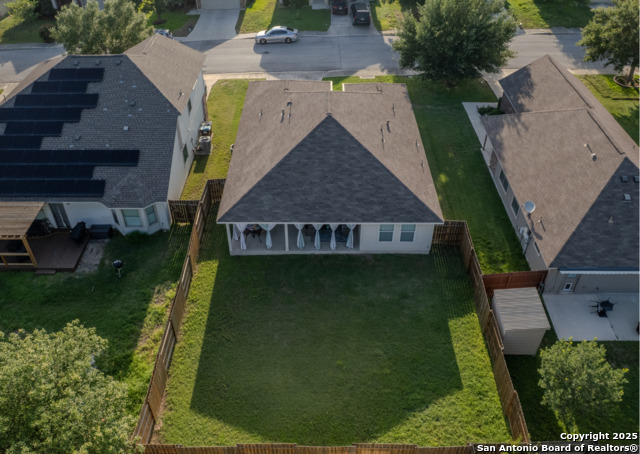 Listing photo id 15 for 4018 Matson Mnr