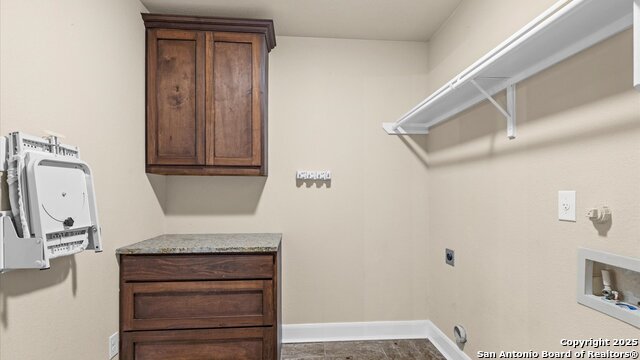Listing photo id 27 for 1069 Ivy Lane