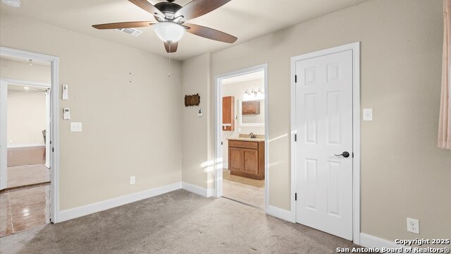 Listing photo id 28 for 1069 Ivy Lane