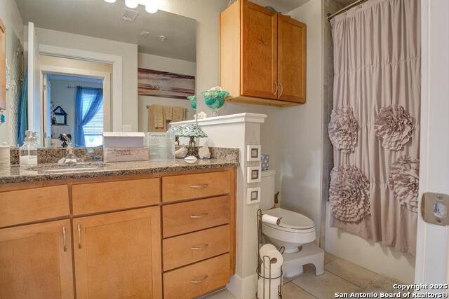 Image 19 of 24 For 7342 Oak Manor  4210