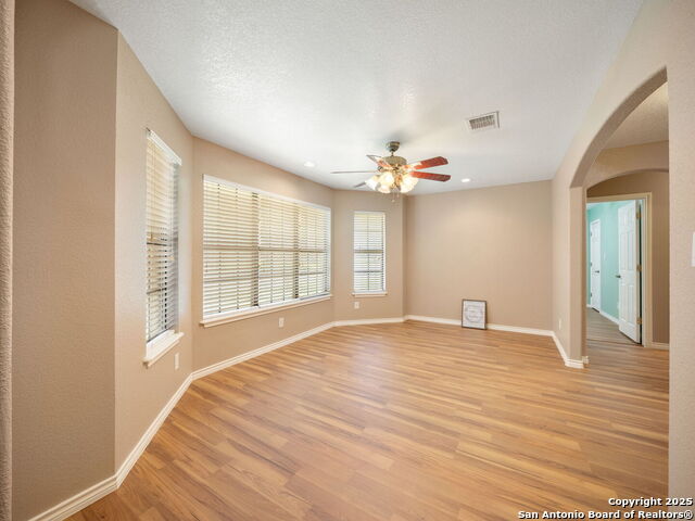 Image 8 of 37 For 1407 32nd  