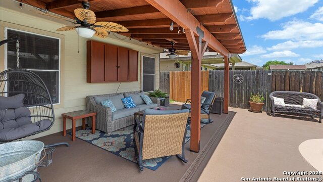 Image 26 of 31 For 702 Pelican Point