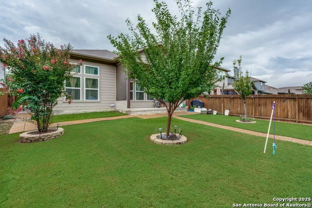 Image 26 of 26 For 8211 Breezy Cv