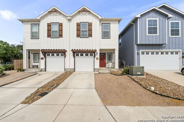 Image 2 of 38 For 7934 Teak Ln