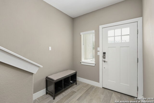 Image 22 of 38 For 7934 Teak Ln