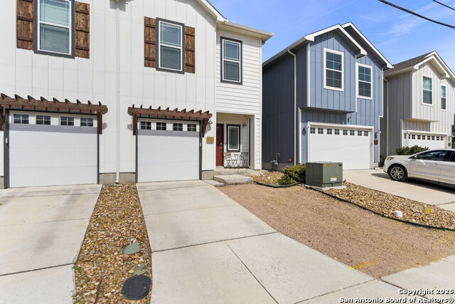Image 6 of 38 For 7934 Teak Ln