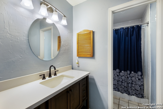 Image 13 of 24 For 6010 Merrimac Cove