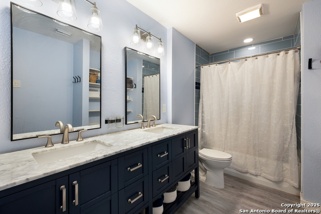 Image 16 of 24 For 6010 Merrimac Cove