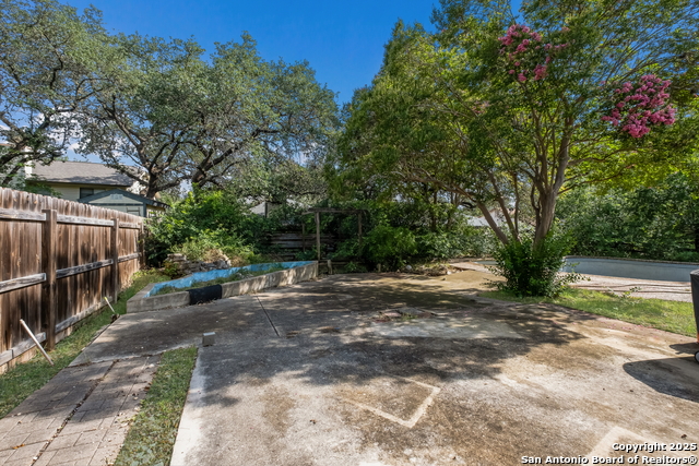 Image 21 of 24 For 6010 Merrimac Cove