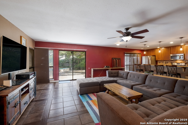 Image 6 of 24 For 6010 Merrimac Cove