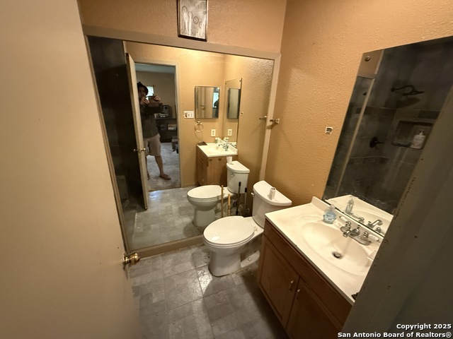 Image 20 of 23 For 2802 Lakebriar