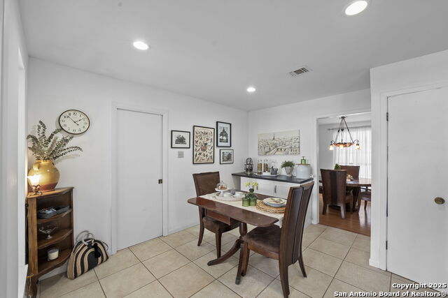 Image 16 of 48 For 6330 Meadow Haven