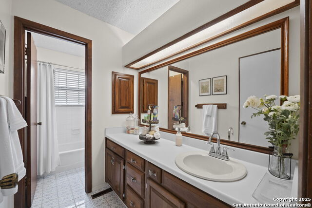 Image 40 of 48 For 6330 Meadow Haven