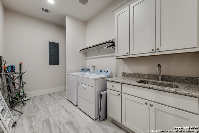 Listing photo id 10 for 3826 Luz Del Faro