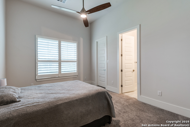 Listing photo id 24 for 3826 Luz Del Faro