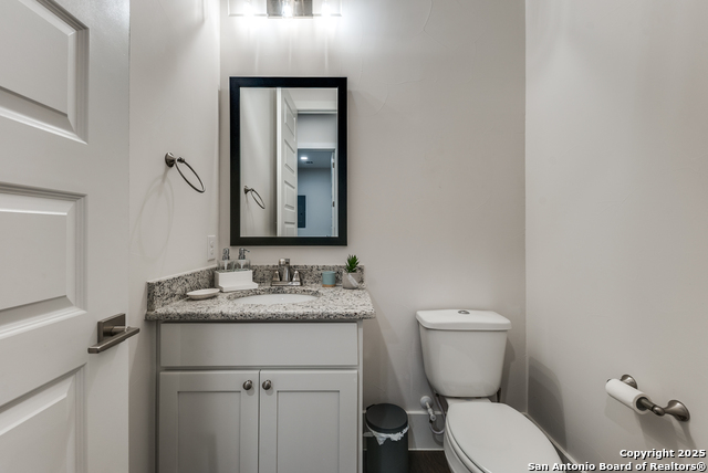 Listing photo id 27 for 3826 Luz Del Faro
