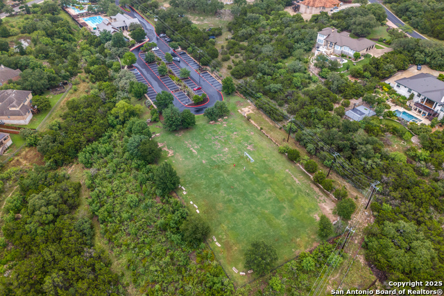 Listing photo id 38 for 3826 Luz Del Faro