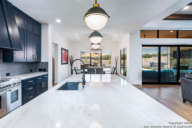 Listing photo id 9 for 764 West Ansley Frst Street