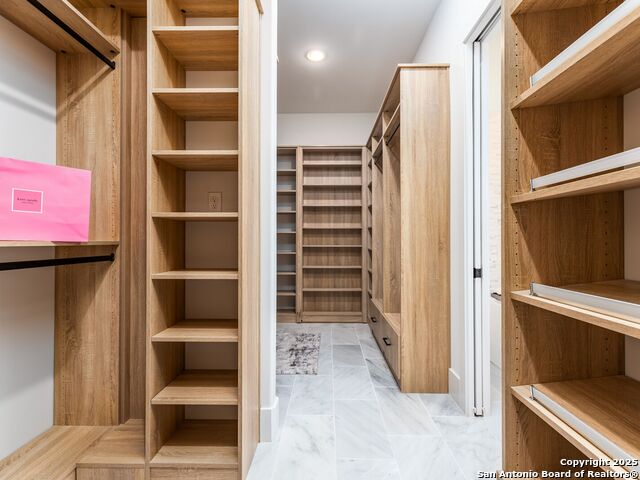 Listing photo id 32 for 764 West Ansley Frst Street