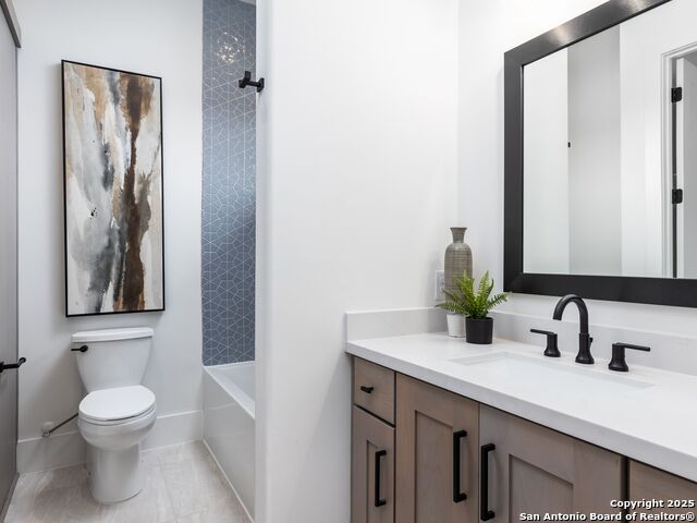 Listing photo id 38 for 764 West Ansley Frst Street